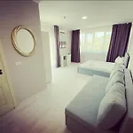 Отель Mykonos Boutique 3*