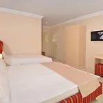 Mykonos Boutique 3*