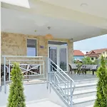 Mykonos Boutique