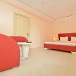 Отель Mykonos Boutique 3*