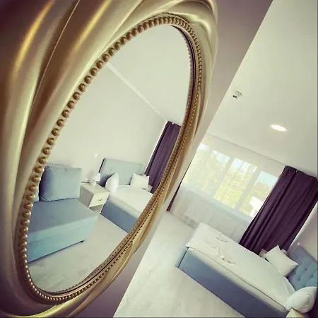 Mykonos Mamaia Boutique